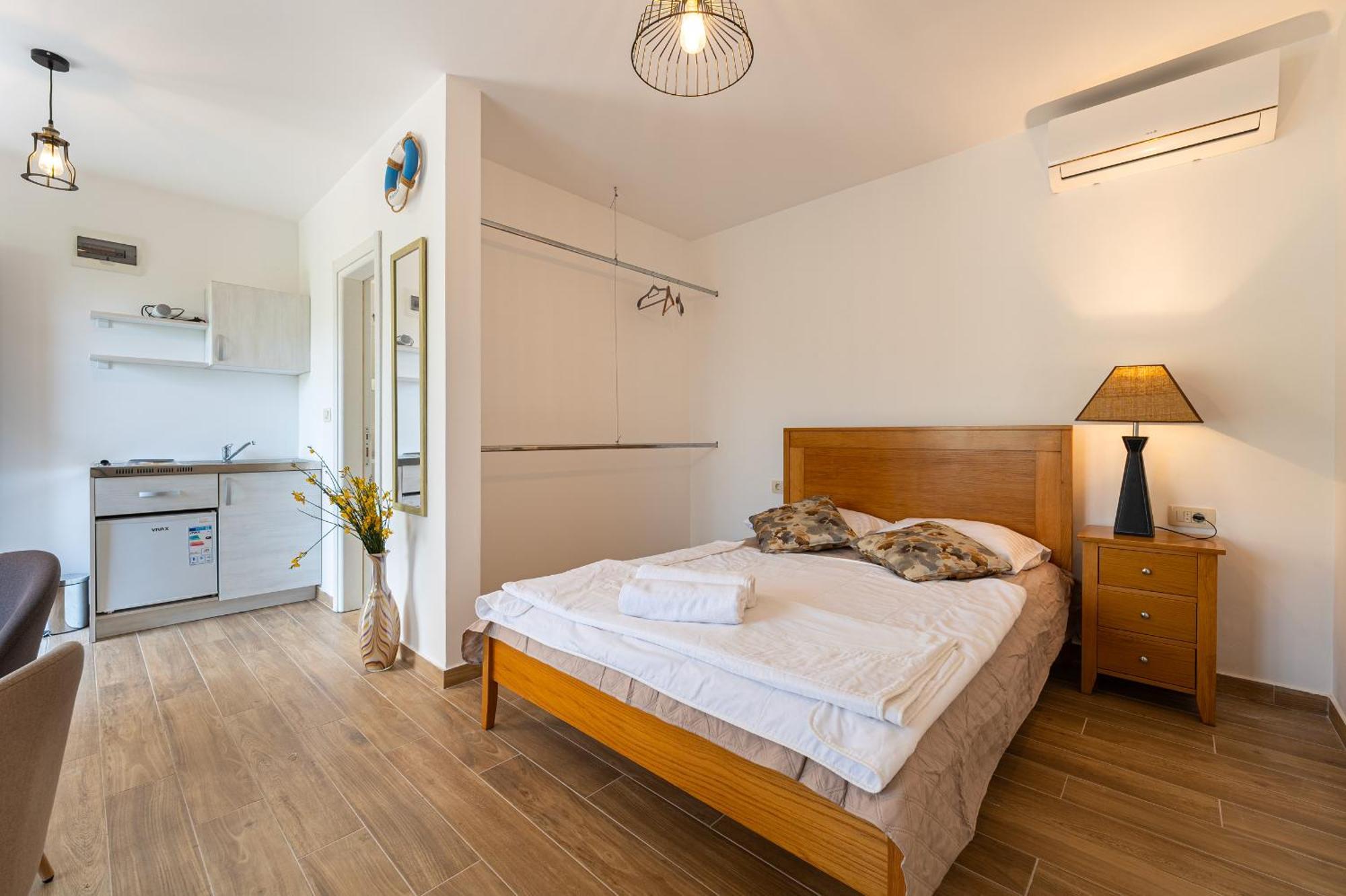 Sunset & Sunrise Villas In Stanisici-Two Villas With Common Pool Будва Екстериор снимка