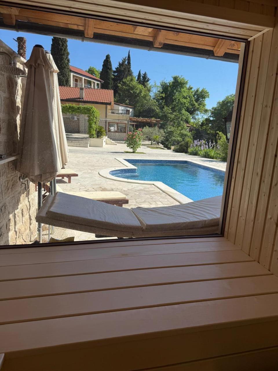 Sunset & Sunrise Villas In Stanisici-Two Villas With Common Pool Будва Екстериор снимка